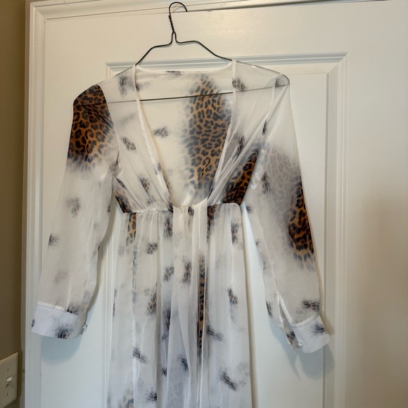Leopard Cheetah Print Sheer Robe Swim Coverup Maxi Long Sleeve - Picture 2 of 10
